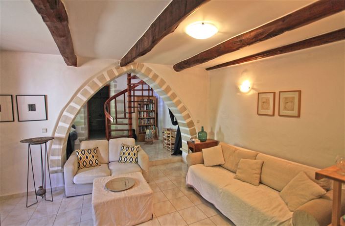 Image No.18-2 Bed Villa for sale