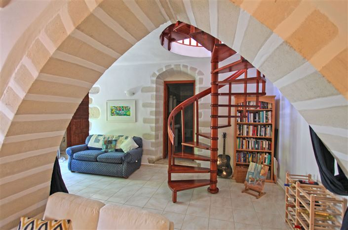 Image No.27-2 Bed Villa for sale