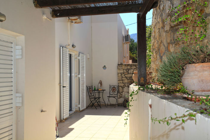 Image No.5-2 Bed Villa for sale