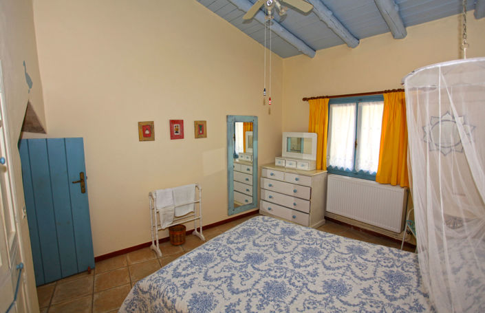 Image No.48-5 Bed Villa for sale