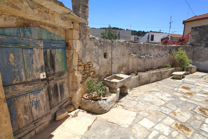 Image No.9-2 Bed Villa for sale