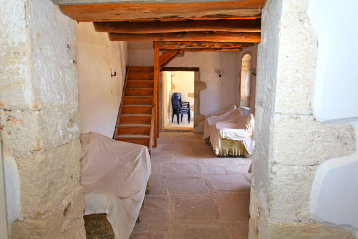 Image No.10-2 Bed Villa for sale