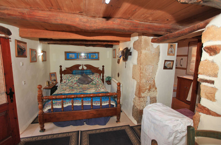 Image No.32-2 Bed Villa for sale