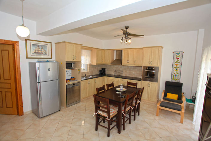 Image No.27-3 Bed Villa for sale