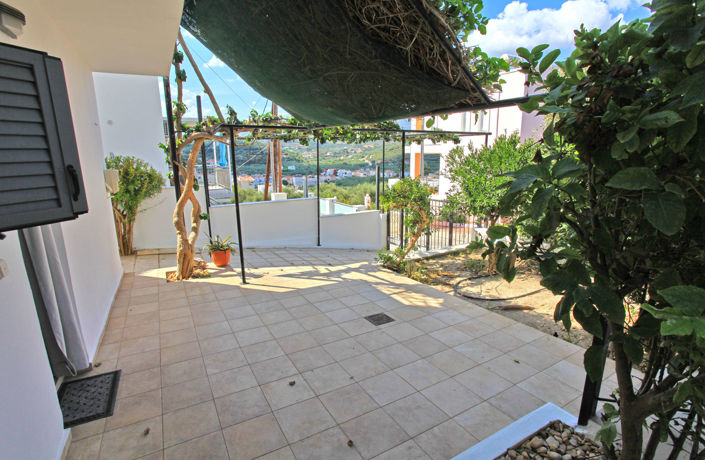 Image No.10-2 Bed Villa for sale