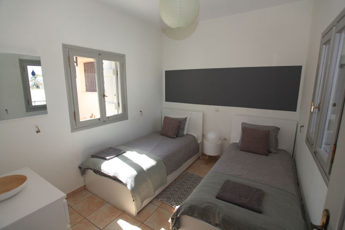 Image No.17-2 Bed Villa for sale