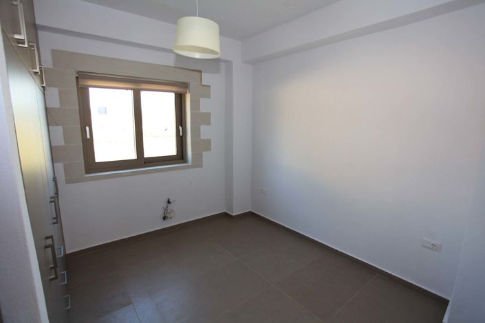 Image No.3-2 Bed Villa for sale