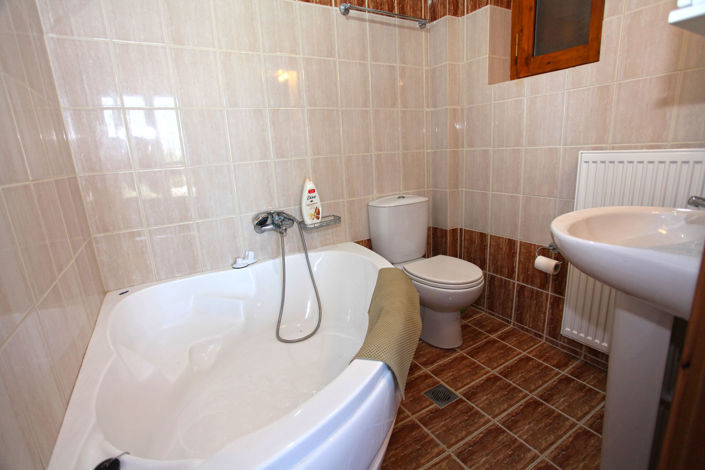 Image No.26-2 Bed Villa for sale