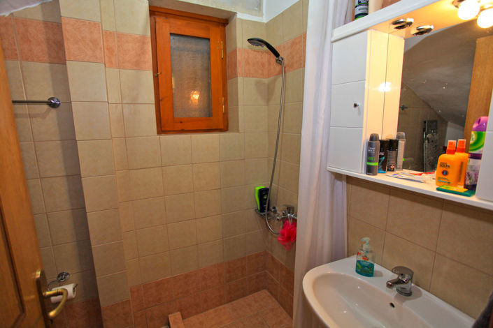 Image No.4-2 Bed Villa for sale