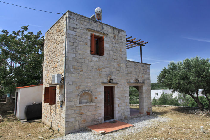 Image No.8-2 Bed Villa for sale