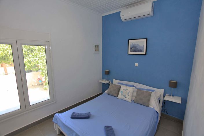 Image No.9-1 Bed Villa for sale