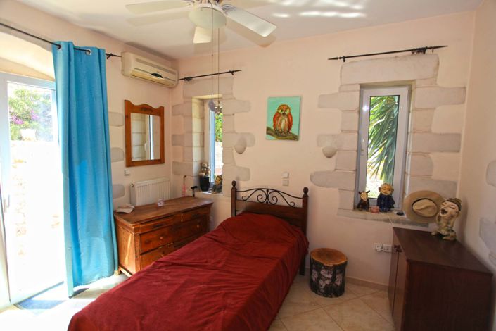 Image No.18-2 Bed Villa for sale