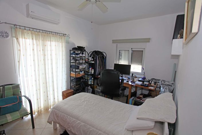 Image No.17-2 Bed Villa for sale