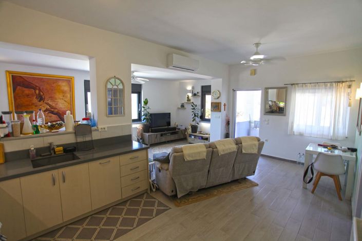 Image No.23-2 Bed Villa for sale