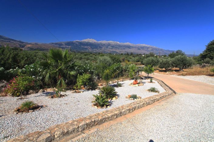 Image No.7-2 Bed Villa for sale