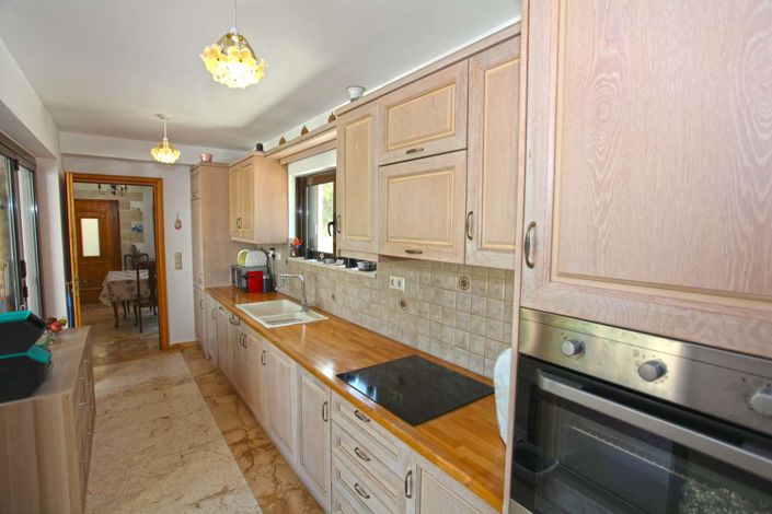 Image No.41-6 Bed Villa for sale