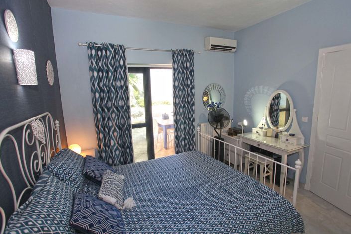 Image No.33-2 Bed Villa for sale