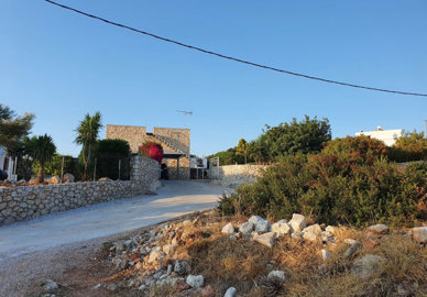 7driveway-1761563960