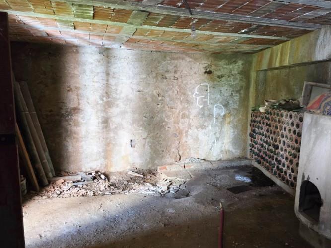 Image No.32-House for sale