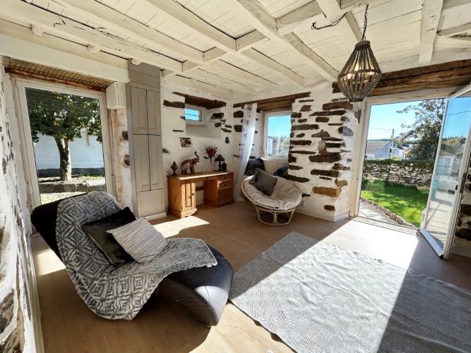 Image No.5-4 Bed Village House for sale