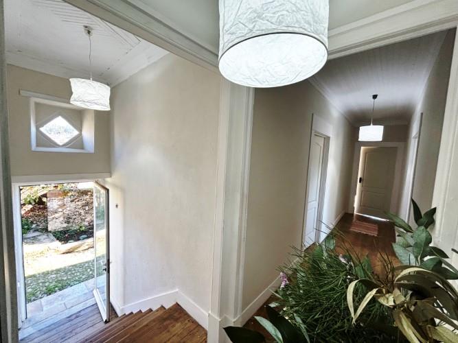 Image No.25-4 Bed Village House for sale