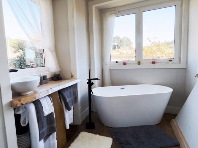 Image No.28-4 Bed Village House for sale