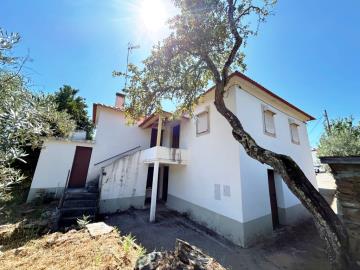 1 - Góis, Village House