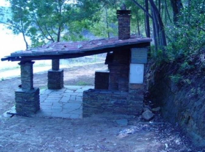 Image No.25-3 Bed Farmhouse for sale