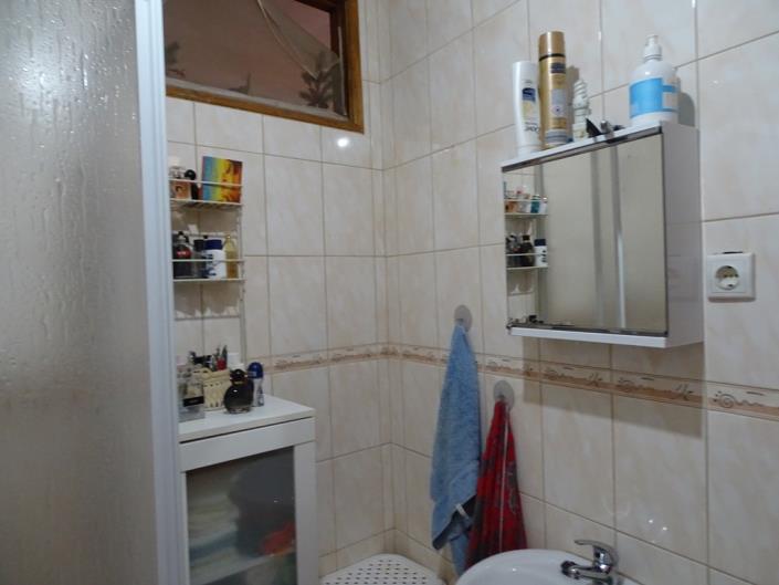 Image No.18-5 Bed Townhouse for sale