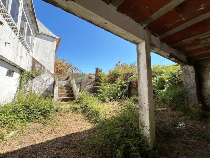 Image No.4-3 Bed Village House for sale