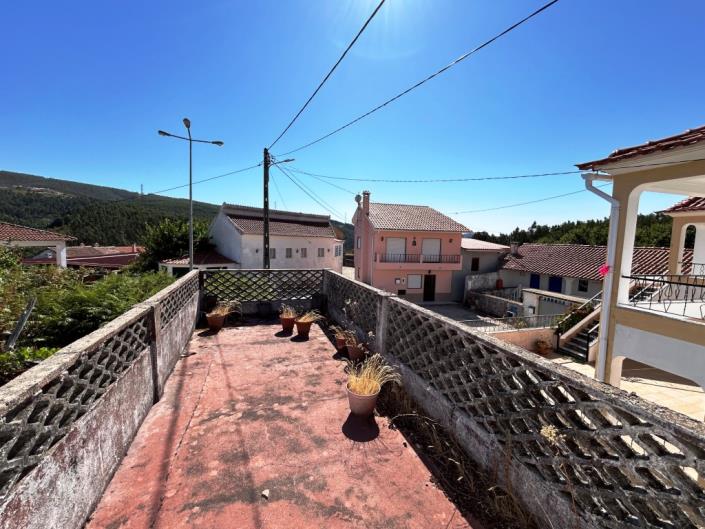 Image No.7-3 Bed Village House for sale