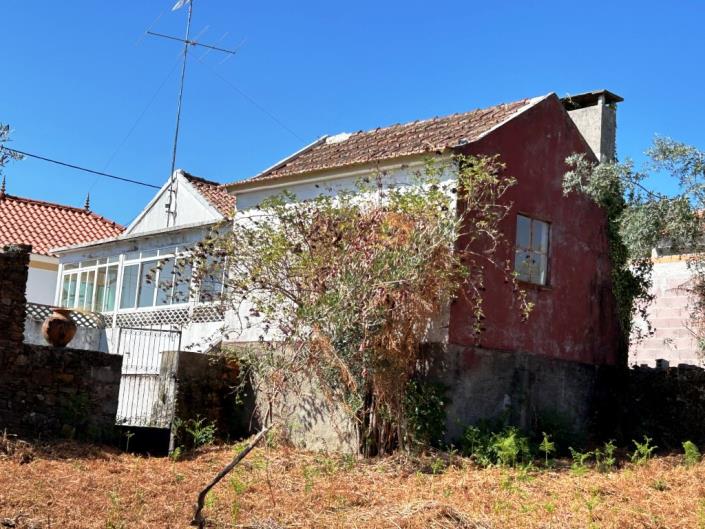 Image No.25-3 Bed Village House for sale