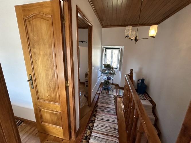 Image No.24-4 Bed House for sale