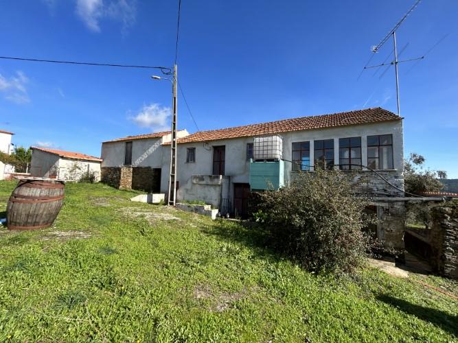 Image No.13-4 Bed Farmhouse for sale