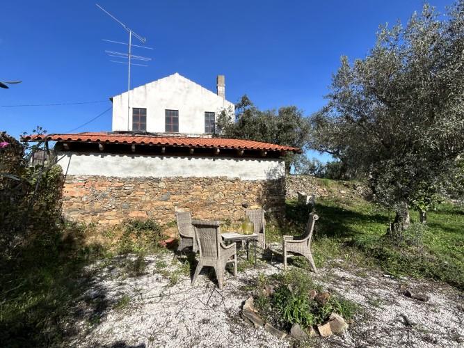 Image No.16-4 Bed Farmhouse for sale