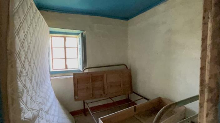 Image No.29-4 Bed Farmhouse for sale