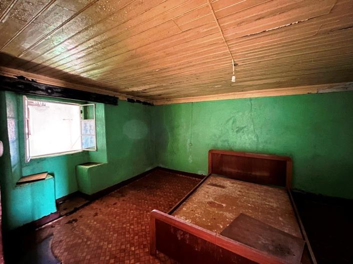 Image No.16-4 Bed Country House for sale