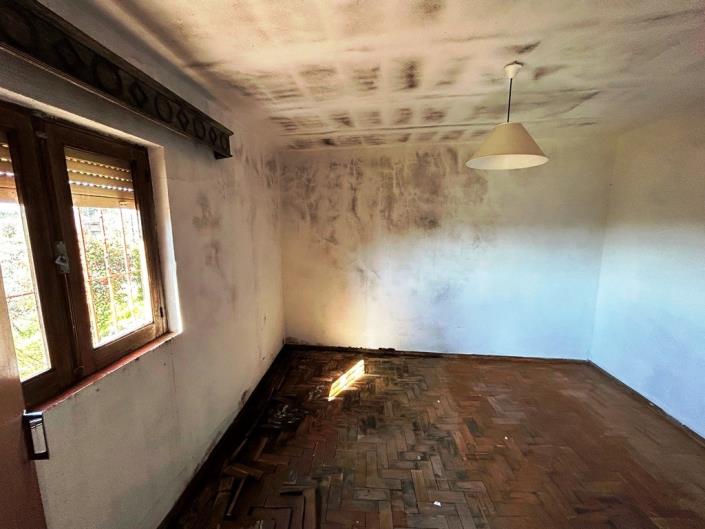 Image No.18-4 Bed Country House for sale