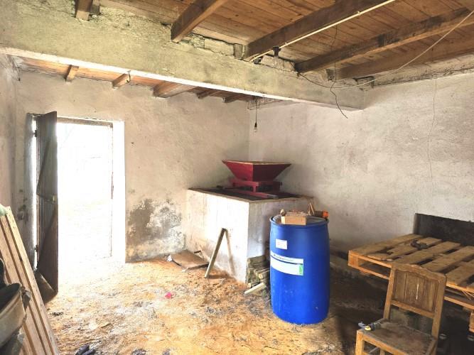 Image No.17-2 Bed Village House for sale