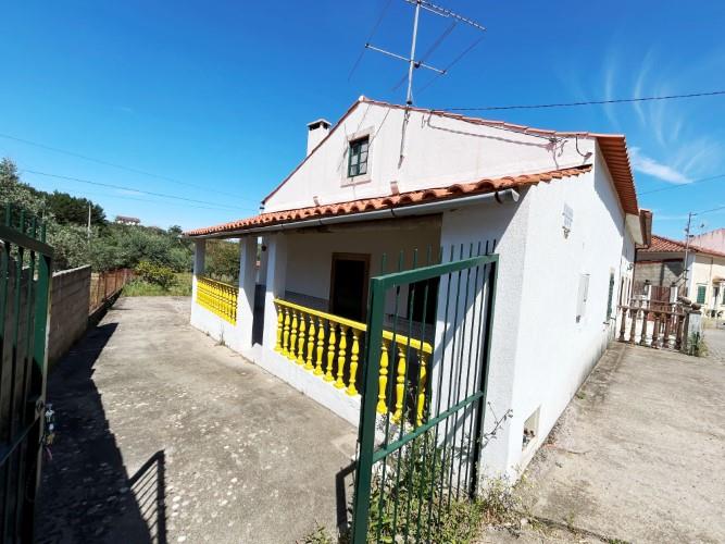 Image No.23-3 Bed Village House for sale