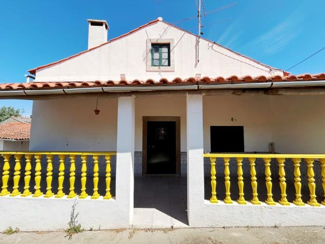 Image No.24-3 Bed Village House for sale