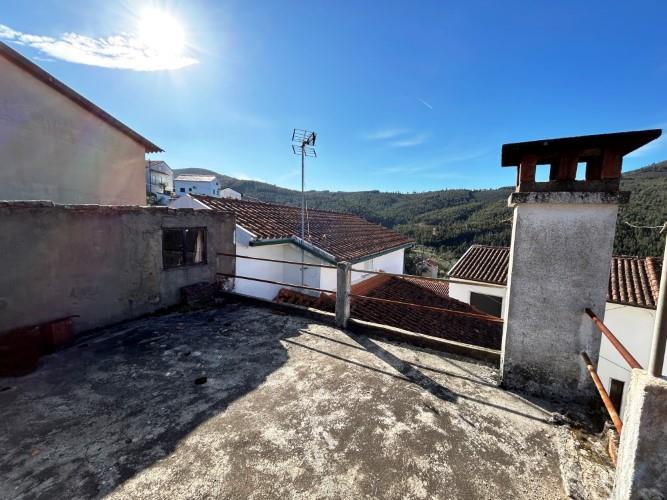 Image No.12-2 Bed Village House for sale