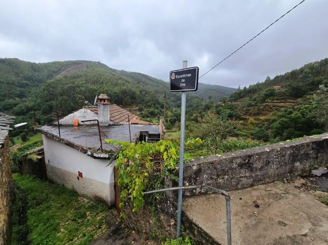 Image No.5-2 Bed Village House for sale