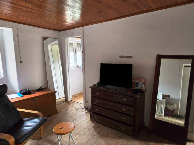 Image No.18-2 Bed Village House for sale