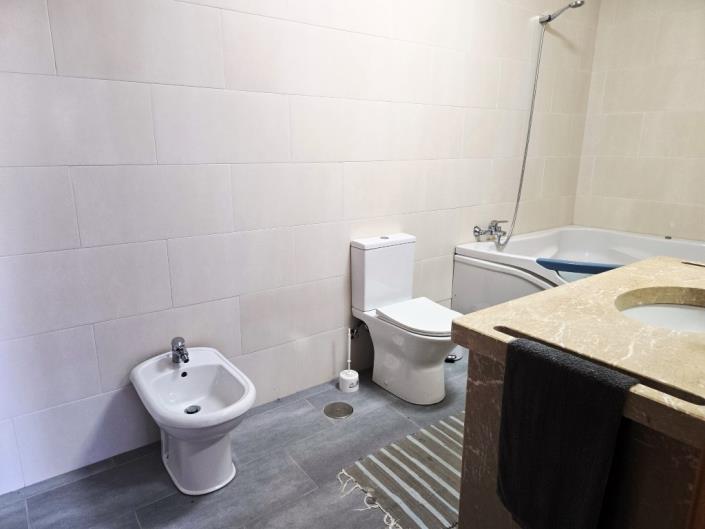 Image No.31-4 Bed Farmhouse for sale