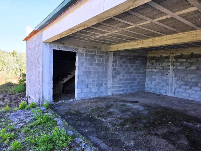 Image No.41-4 Bed Farmhouse for sale