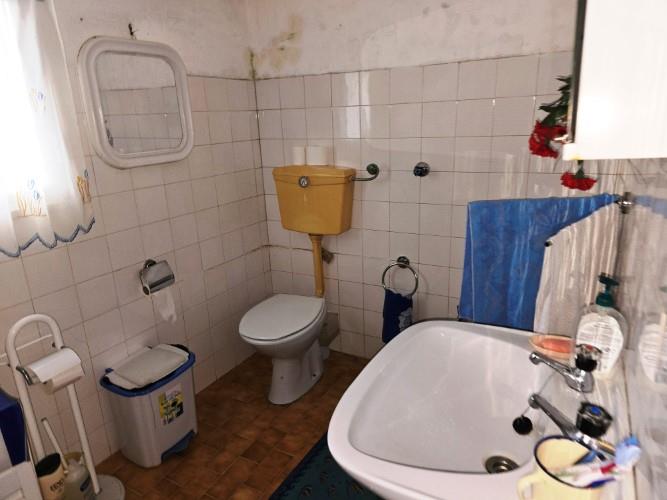 Image No.16-4 Bed Village House for sale