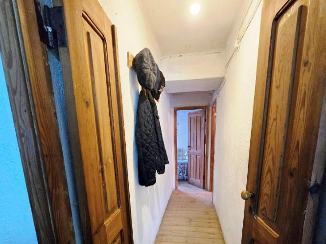 Image No.29-4 Bed Village House for sale