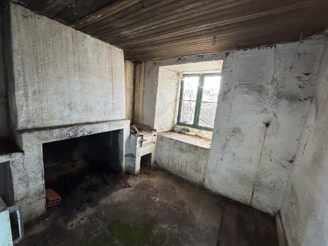 Image No.6-5 Bed Cottage for sale