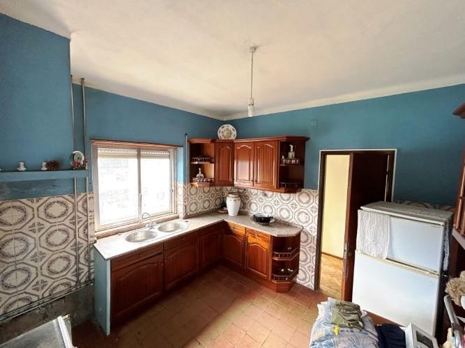 Image No.7-5 Bed House for sale